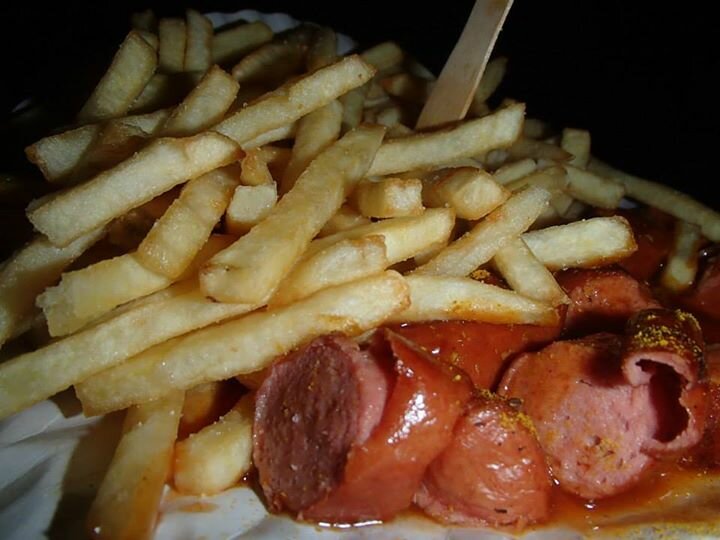 CURRYWURST
