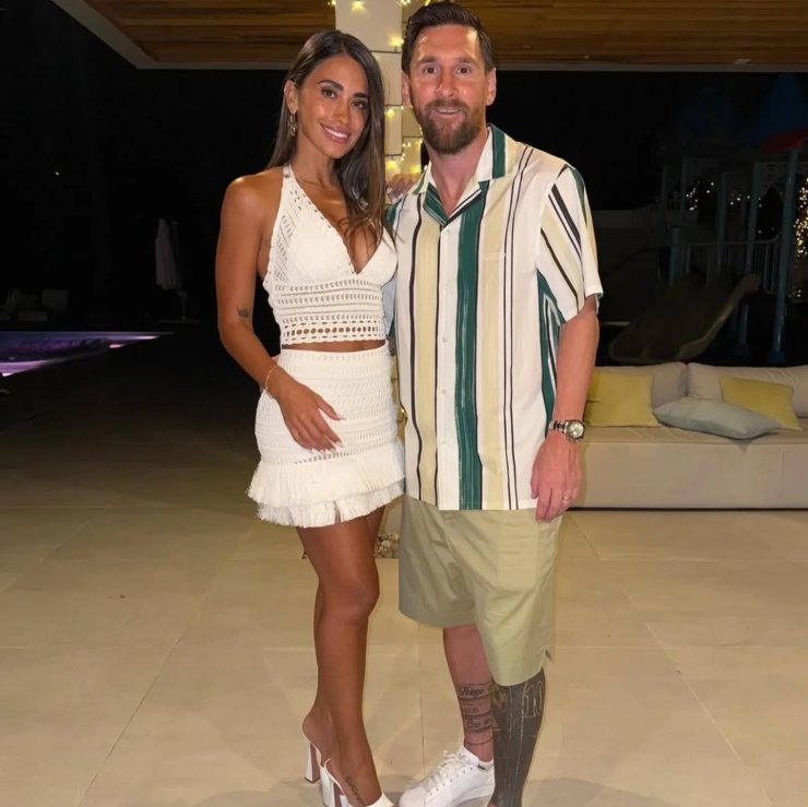 Ronaldo mostrou fogos de artifício a Georgina, Bystrov descansou debaixo da árvore de Natal. Como os jogadores de futebol comemoraram o Ano Novo