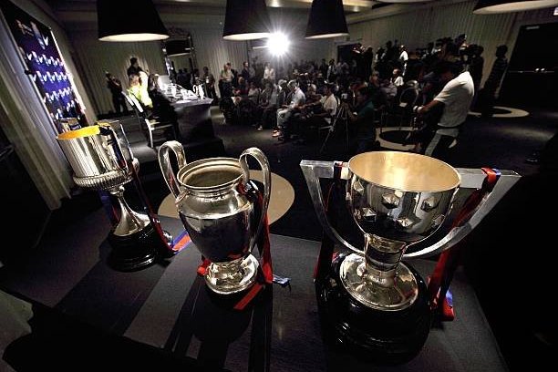 Spaanse beker, Champions League-beker en Liga-beker Spaanse beker, Champions League-beker en Liga-beker
