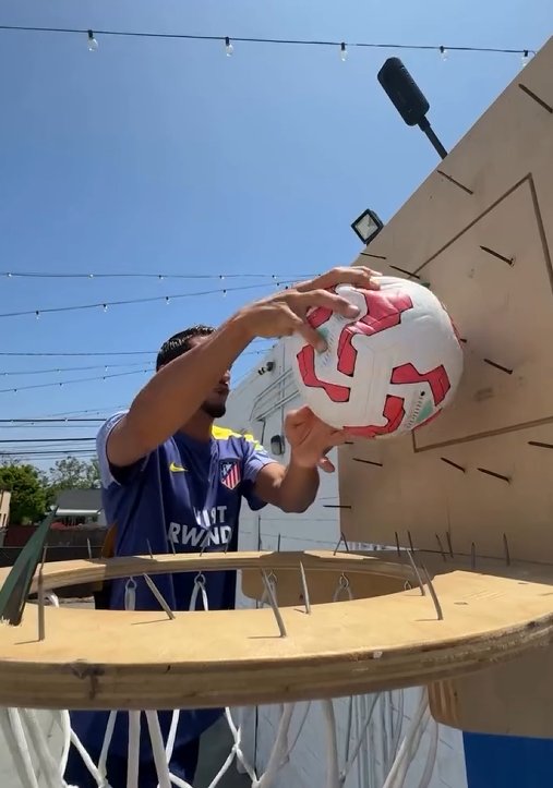 Griezmann et Coca ont participé au défi organisé par l'entraîneur de la NBA
