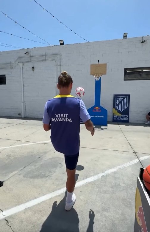 Griezmann et Coca ont participé au défi organisé par l'entraîneur de la NBA