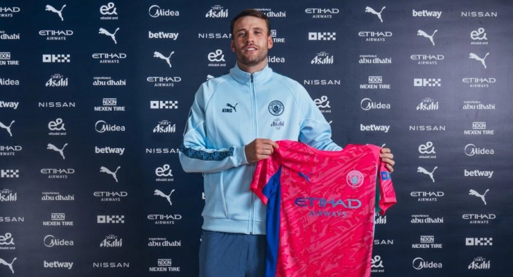 Manchester City a annoncé le transfert du gardien de but