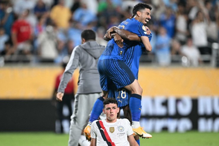 Foden et joueurs de football