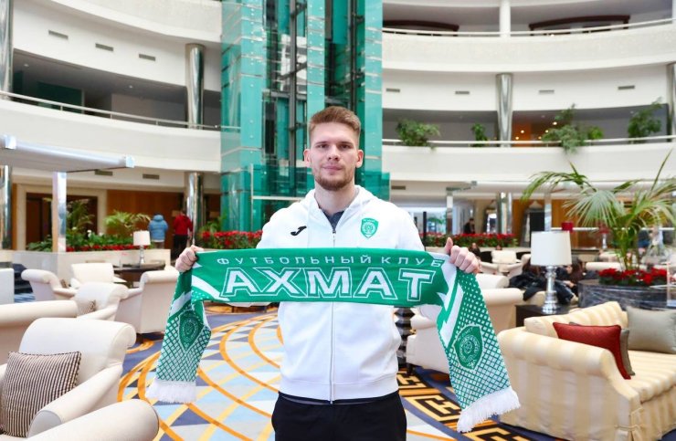 "Akhmat" a annoncé le transfert de l'ancien gardien de "Kairat"