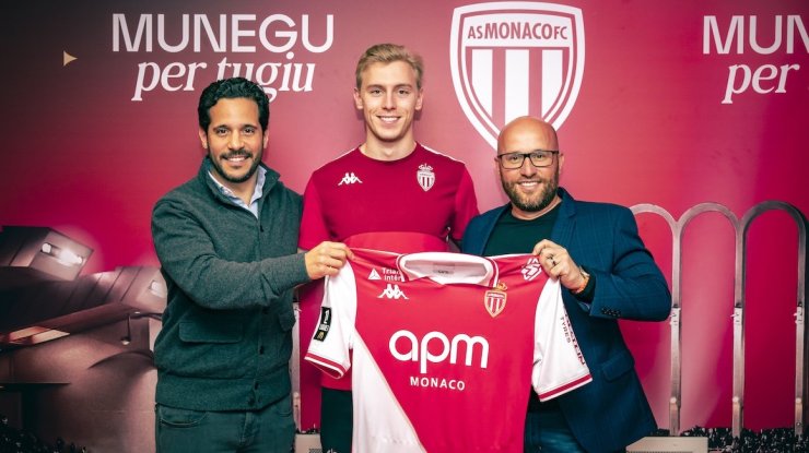 Monaco annonce le transfert de Biret de Sturm