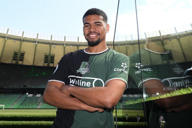 Krasnodar a annoncé le transfert de l'attaquant de Lamia Gustavo Santos