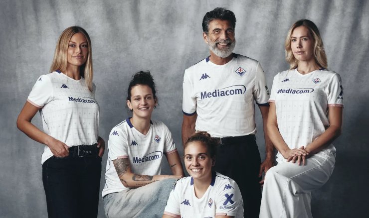 Fiorentina a introduit une forme de sortie pour la saison 2025/26