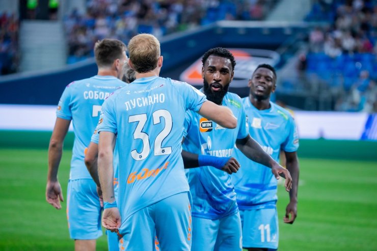 Joueurs de football Zenit